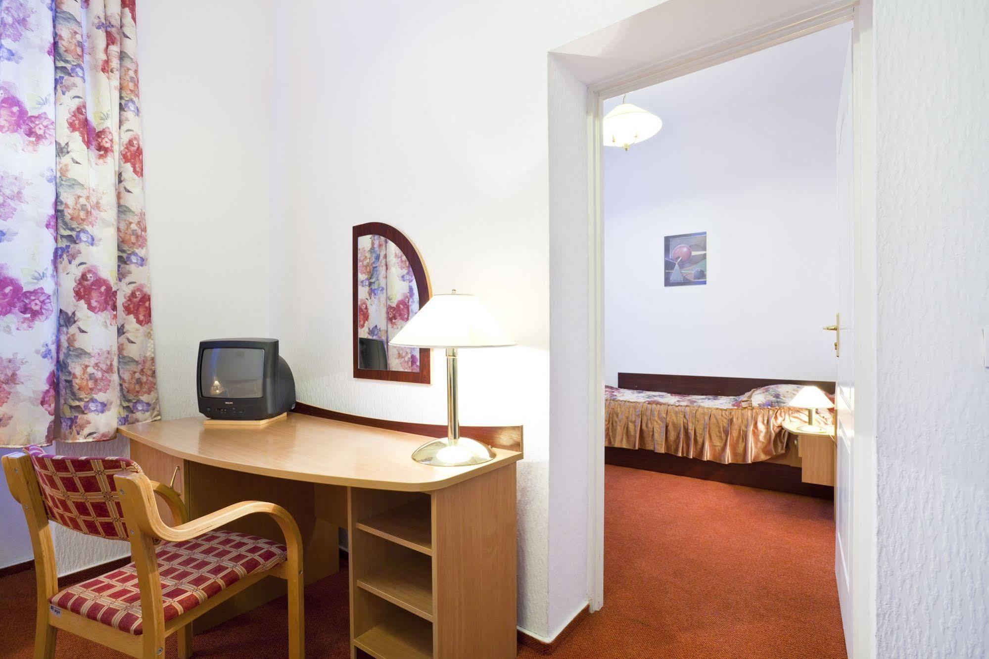Aiden By Best Western Lodz Extérieur photo